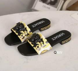 Picture of Versace Slippers _SKUVersacecoloursz35-40NW030550